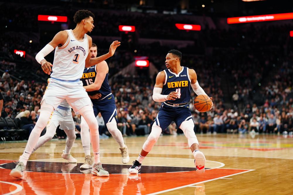 曾带队捧起 曾带队捧起