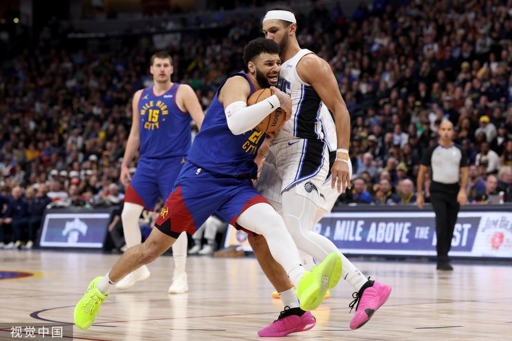 城的巨额报 城的巨额报