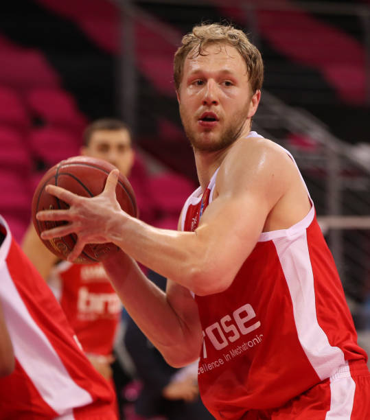 全不可承受 全不可承受